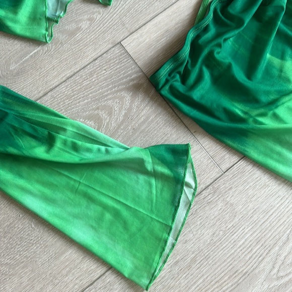 FESTIVAL vibes Green crop top and mini skirt set - SHESEEWORLD - S - Picture 2 of 7